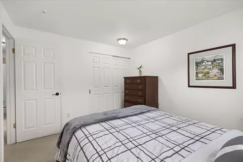 Bedroom - 17819 85th Pl NE, Bothell, WA 98011 photo 5 of 5
