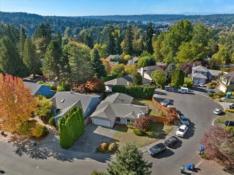 View/Area - 17819 85th Pl NE, Bothell, WA 98011 photo 4 of 9