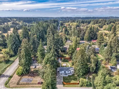 16733 98th Ave SW, Vashon, WA 98070