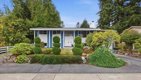 22304 39th Ave W, Mountlake Terrace, WA 98043