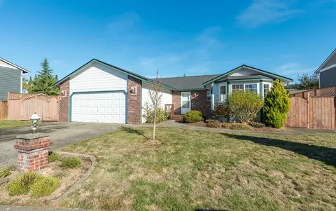 8205 50th Ave NE, Marysville, WA 98270