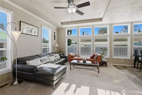 Living - 23825 15th Ave SE #41, Bothell, WA 98021 photo 1 of 2