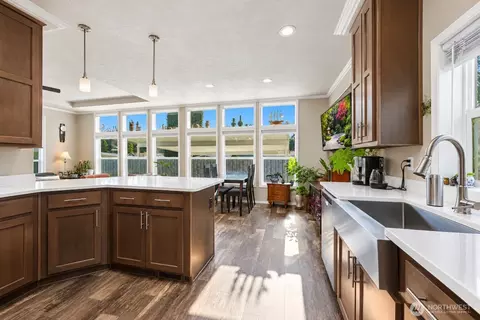 Kitchen - 23825 15th Ave SE #41, Bothell, WA 98021 photo 3 of 3