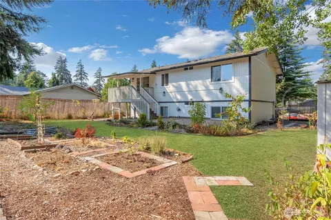 Exterior - 902 194th St E, Spanaway, WA 98387 photo 4 of 6