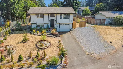 Exterior - 902 194th St E, Spanaway, WA 98387 photo 6 of 6