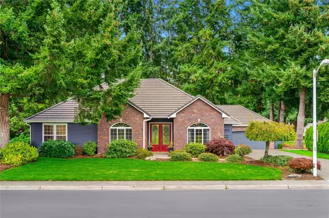 3930 Prestwick Ln SE, Olympia, WA 98501