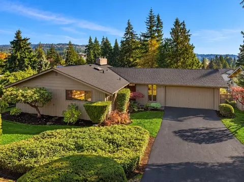 12603 SE 26th Pl, Bellevue, WA 98005