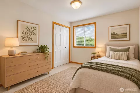 Bedroom - 18410 11th Dr SE, Bothell, WA 98012 photo 2 of 3