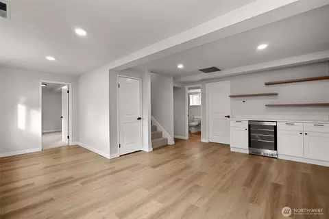 Living - 1803 Harding St, Enumclaw, WA 98022 photo 10 of 10