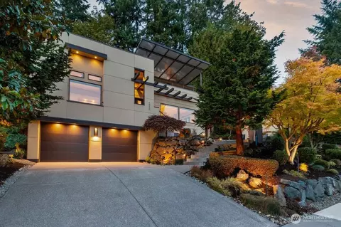 1313 4th St, Kirkland, WA 98033
