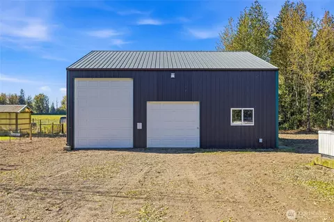 Exterior - 7501 Oat Coles Rd, Everson, WA 98247 photo 3 of 3
