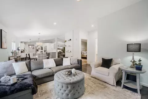 Living - 5126 157th Ave E #3, Sumner, WA 98390 photo 2 of 3