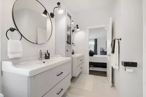 Bath - 5126 157th Ave E #3, Sumner, WA 98390 photo 2 of 4