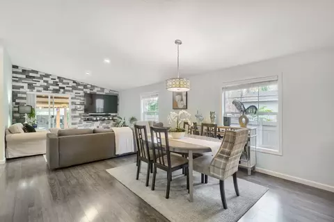 Dining - 5126 157th Ave E #3, Sumner, WA 98390 photo 1 of 2