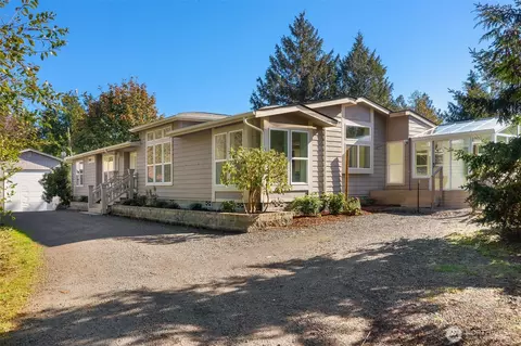 8319 NE 360th St, Hansville, WA 98340