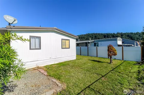 Exterior - 15218 50th St E #40, Sumner, WA 98390 photo 6 of 7