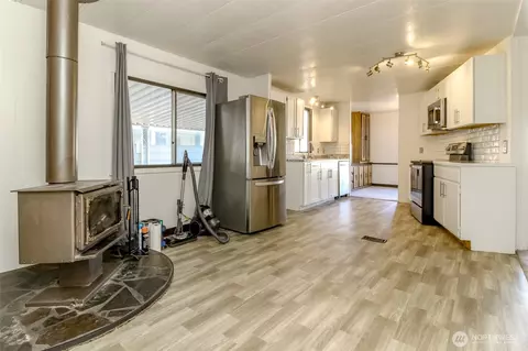 Other - 15218 50th St E #40, Sumner, WA 98390 photo 4 of 8