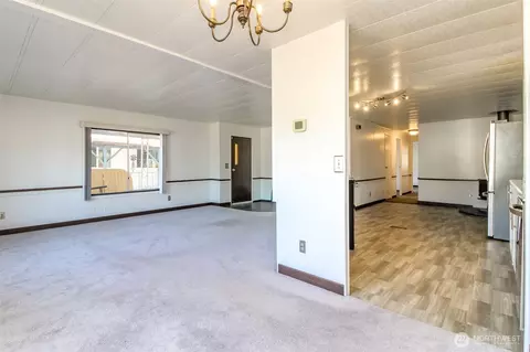 Living - 15218 50th St E #40, Sumner, WA 98390 photo 6 of 9