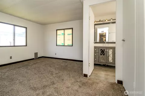 Bedroom - 15218 50th St E #40, Sumner, WA 98390 photo 3 of 6