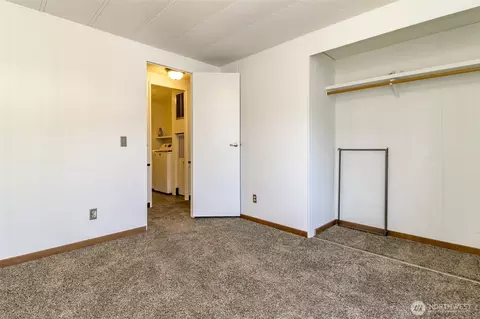 Other - 15218 50th St E #40, Sumner, WA 98390 photo 6 of 8
