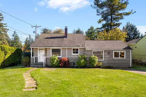 15910 1st Ave NW, Shoreline, WA 98177