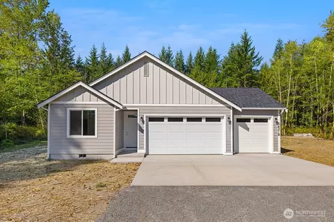 5822 192nd St NW #10B, Stanwood, WA 98292
