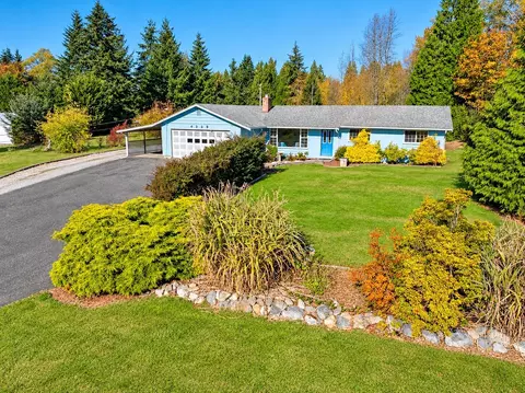 4336 Birch Bay Lynden Rd, Blaine, WA 98230