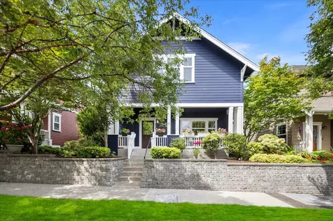 5925 31st Ave SW, Seattle, WA 98126