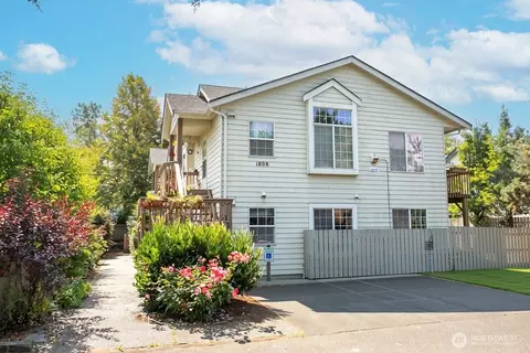 1808 E Sunset Dr #101, Bellingham, WA 98226