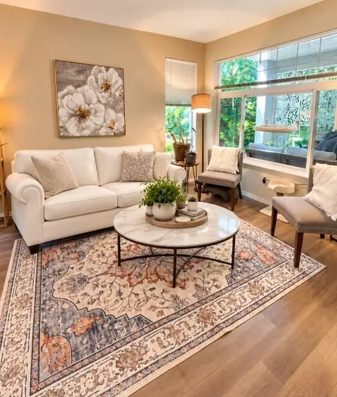 16900 River Rock Dr #101, Lynnwood, WA 98037