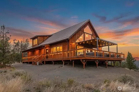 34500 Partridge Ln N, Davenport, WA 99122