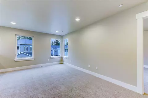 Living - 1824 241st Pl SE #FG 01, Bothell, WA 98021 photo 6 of 6
