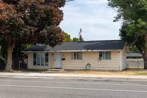 1223 Methow St, Wenatchee, WA 98801