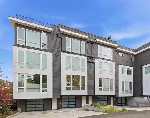901 28th Ave S #B, Seattle, WA 98144