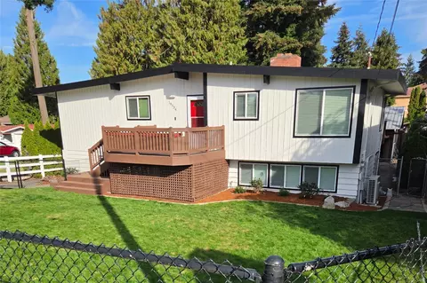 18434 42nd Ave S, Seatac, WA 98188