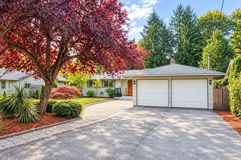 10603 NE 137th Pl, Kirkland, WA 98034