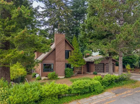 3707 Magrath Rd, Bellingham, WA 98226