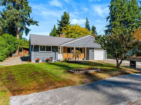 1204 N 172nd St, Shoreline, WA 98133