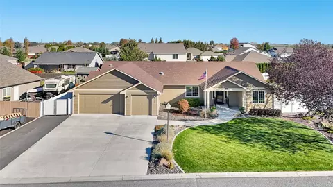 419 Dandero St SE, Moses Lake, WA 98837