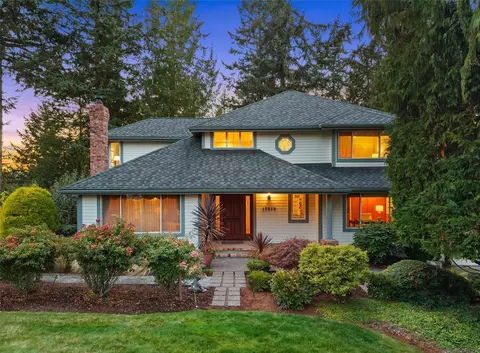 Exterior - 17315 102nd Ave NE, Bothell, WA 98011 photo 1 of 12