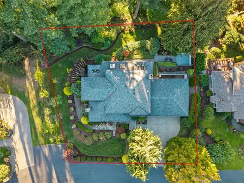View/Area - 17315 102nd Ave NE, Bothell, WA 98011 photo 2 of 2