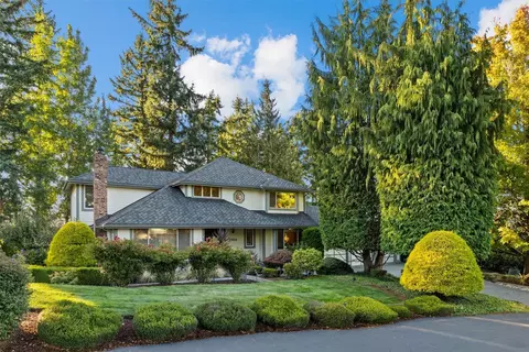 Exterior - 17315 102nd Ave NE, Bothell, WA 98011 photo 11 of 12