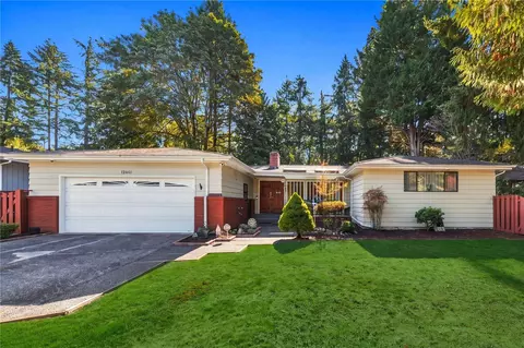 12441 NE 2nd St, Bellevue, WA 98005