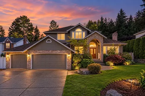 1717 Brookmonte Dr SE, Puyallup, WA 98372