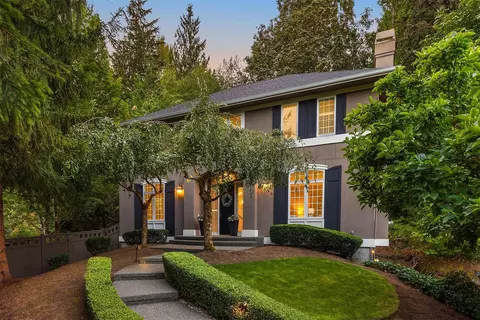 4963 162nd Pl SE, Bellevue, WA 98006