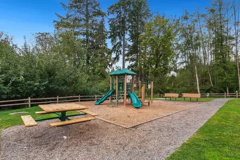 View/Area - 309 207th Pl SE, Bothell, WA 98012 photo 4 of 4