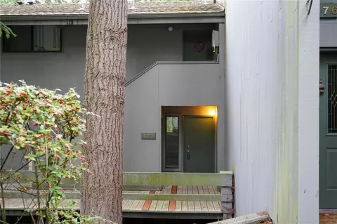 13838 NE 60th St #177, Redmond, WA 98052