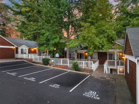 3018 128th Ave SE #12, Bellevue, WA 98005