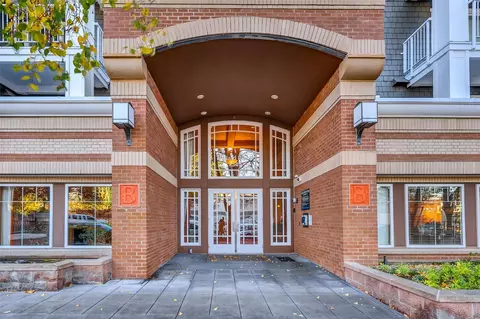 1545 NW 57th St #306, Seattle, WA 98107