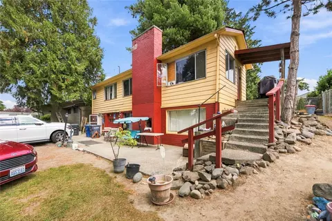 17330 32nd Ave S, Seatac, WA 98188